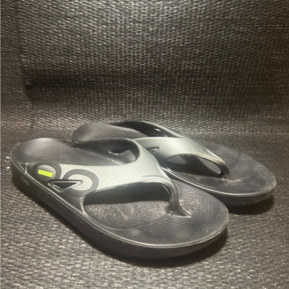 Oofas original sport flip flops